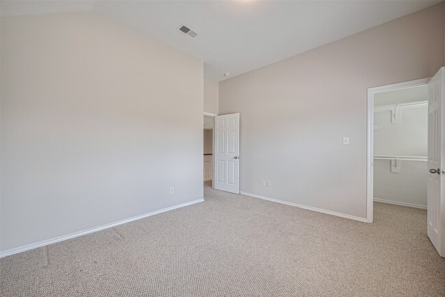 Building Photo - 20834 Avery Cove Ln