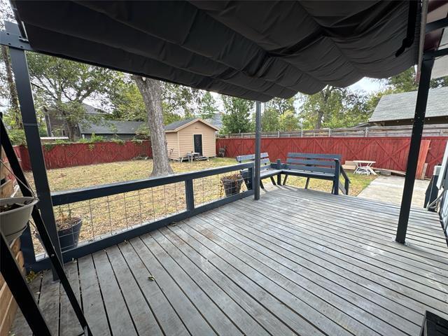 Building Photo - 2215 Washington Ave