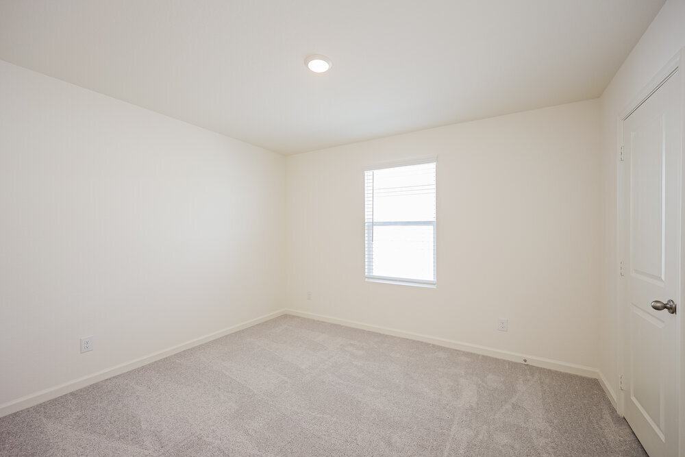 Building Photo - 5619 Finch Cyn