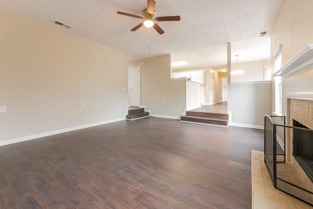Building Photo - 985 Field View Dr