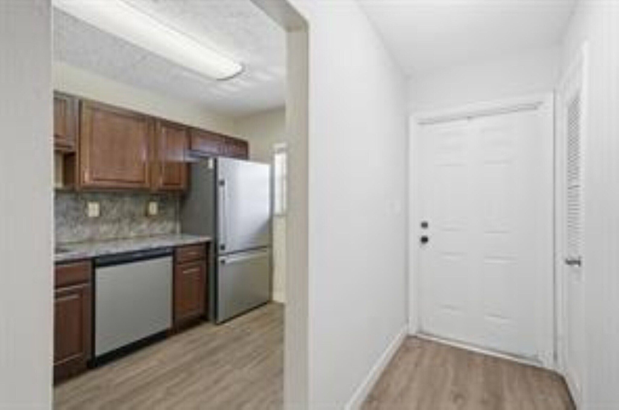 Building Photo - 1400 NE 57th St