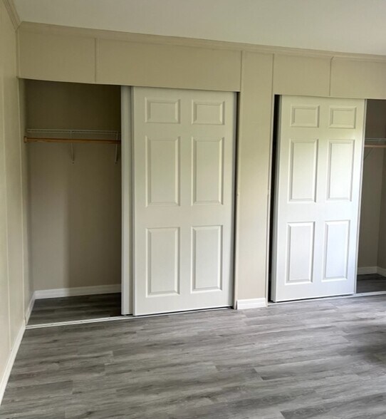 Building Photo - 2376 Case Ln