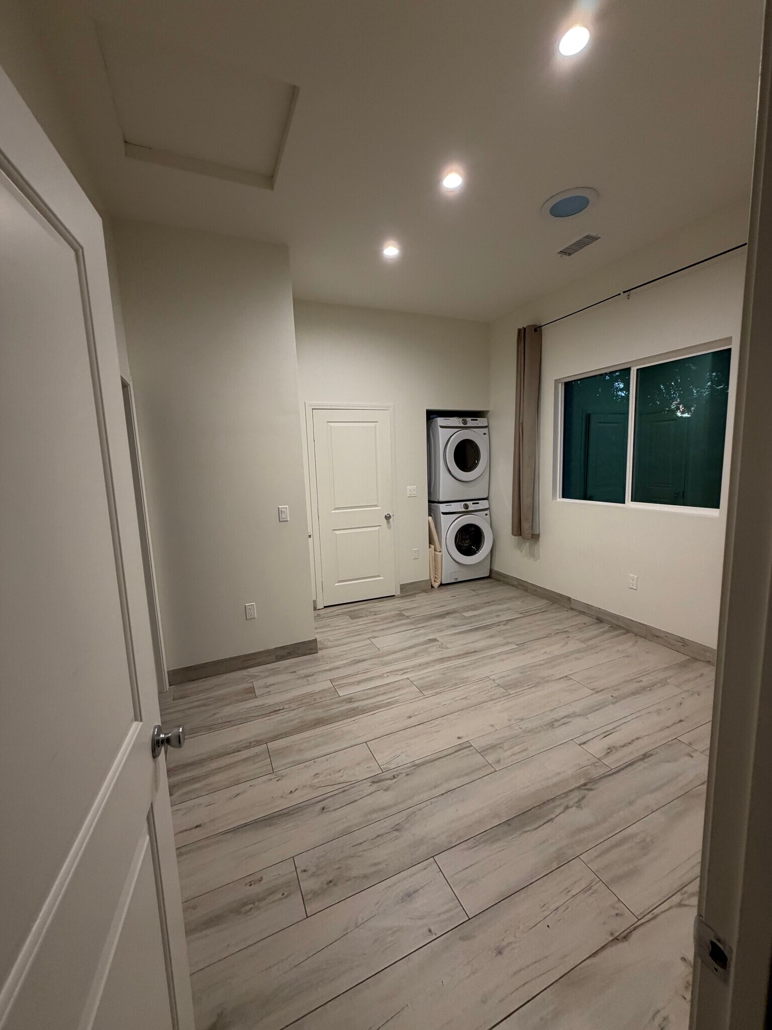 Bedroom - 23110 1/2 Mulholland Dr