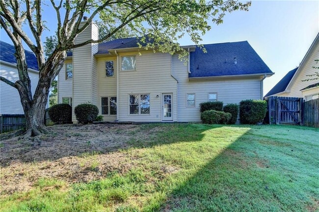 Building Photo - 3460 Maple Terrace Dr