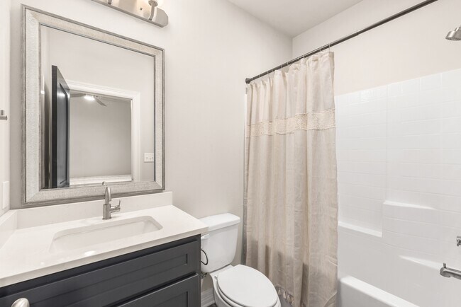 Building Photo - 504 Cooner St