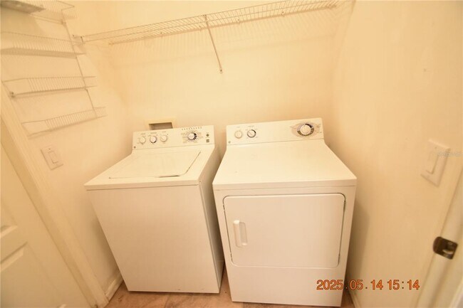 Building Photo - 27443 Edenfield Dr