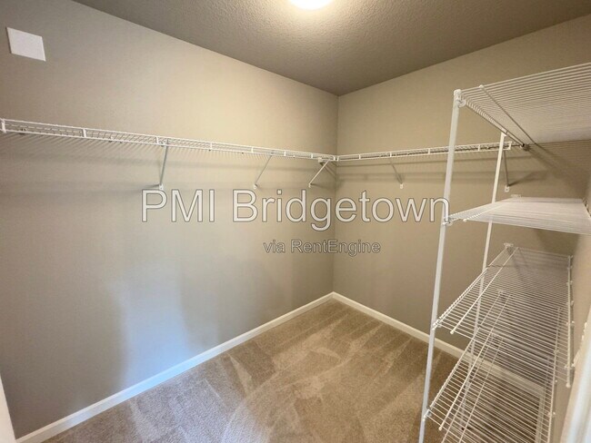 Building Photo - 3715 SW 190th Ter