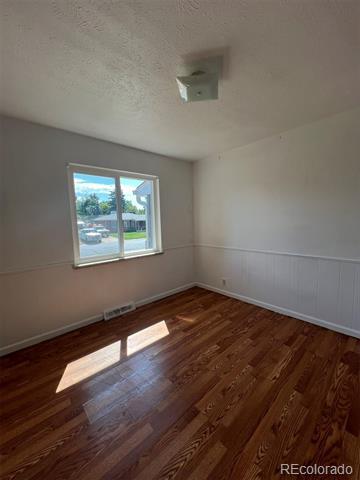 Building Photo - 1455 S Eaton St