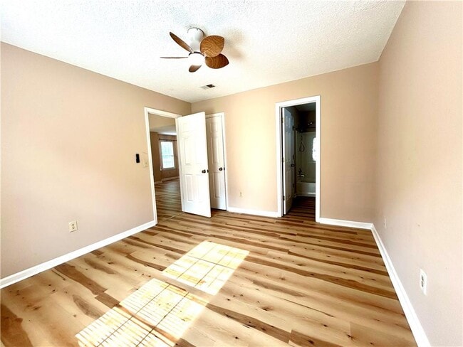 Building Photo - 1252 Scripps Ct SW