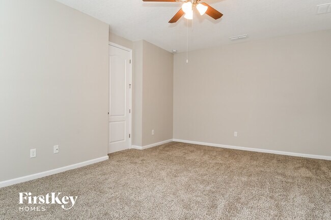 Building Photo - 1514 Oldenburg Dr