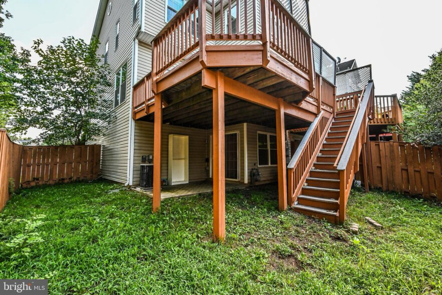 Primary Photo - 13206 Fox Ripple Ln