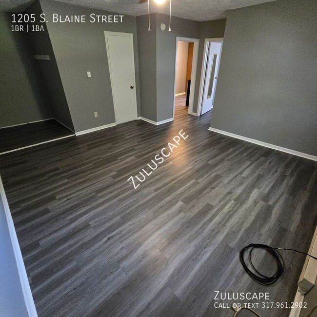 Building Photo - $99 First Month Rent Special! Newly Rehabb...