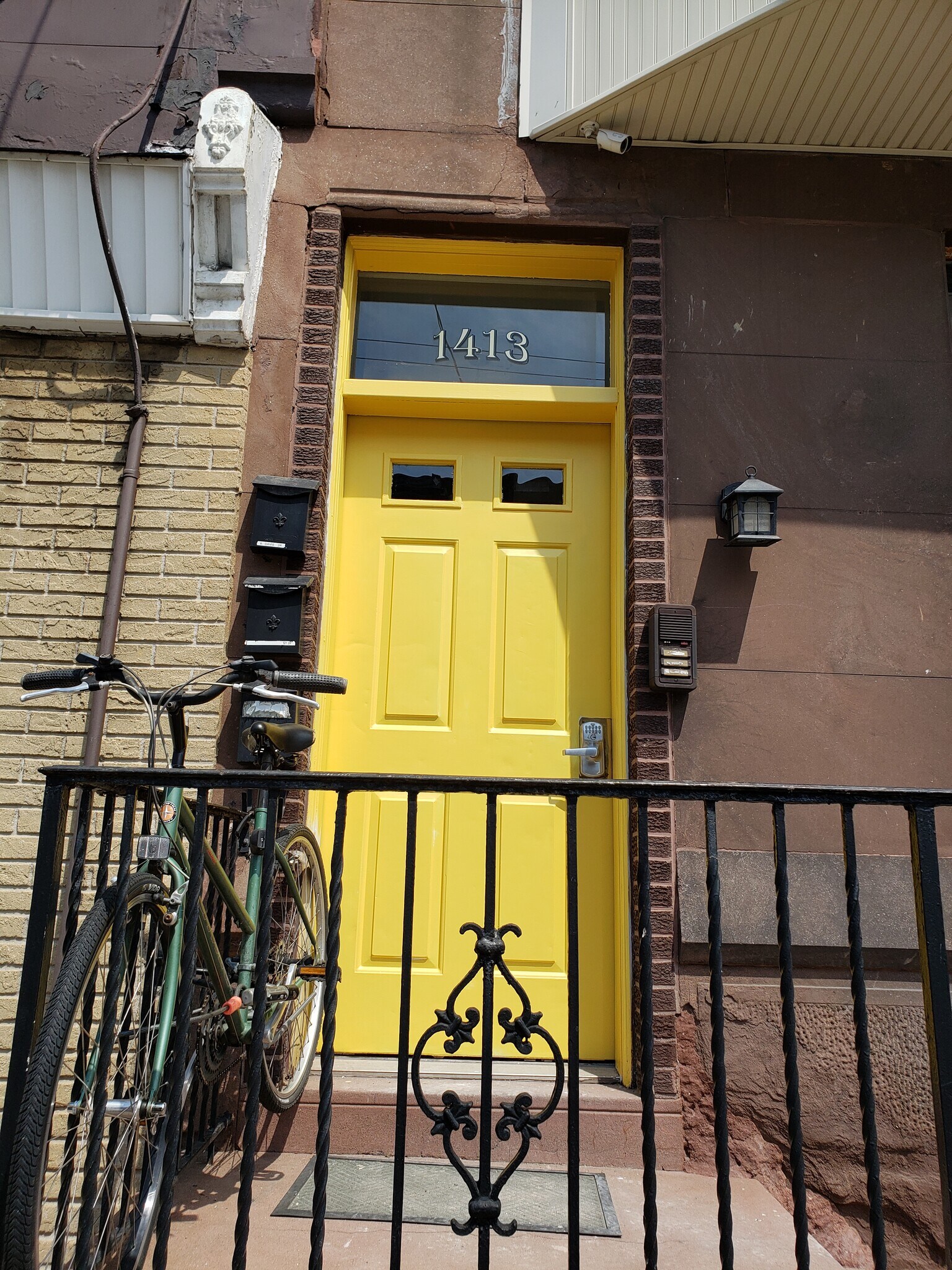 Building Photo - 1413 W Ritner St