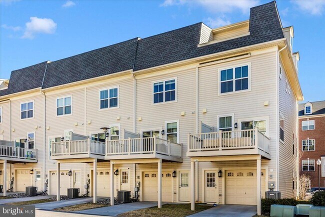 Building Photo - 5018 Judicial Wy