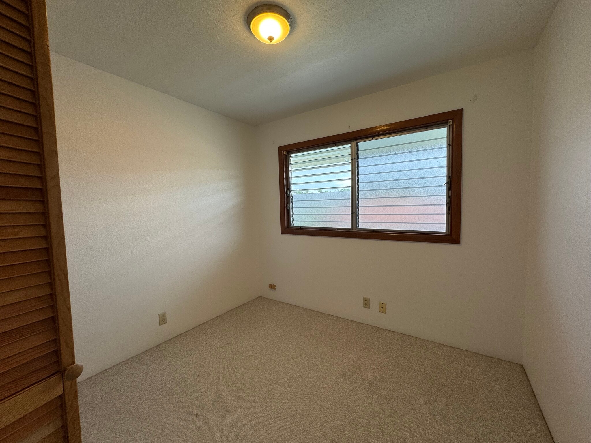 Building Photo - 360 Ohukea St