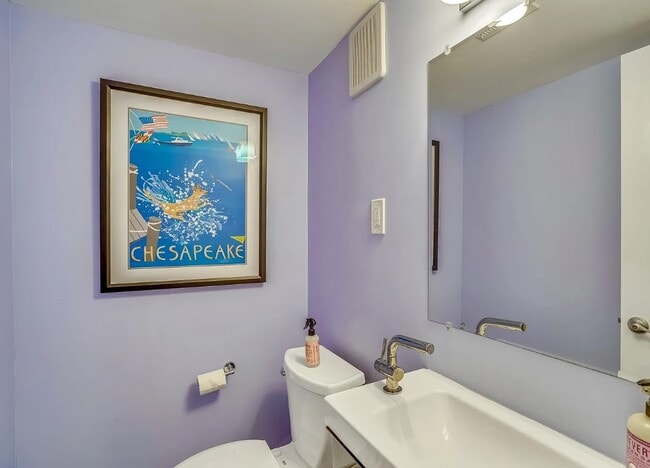 Building Photo - Bethany Court