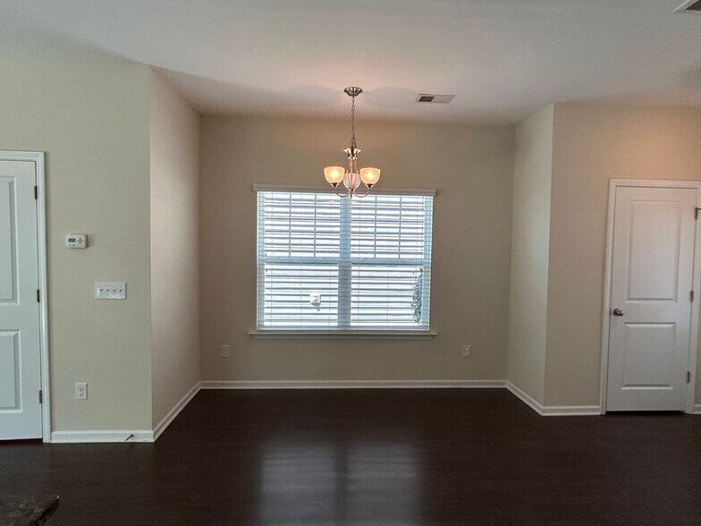 Building Photo - 224 Jackstay Ct