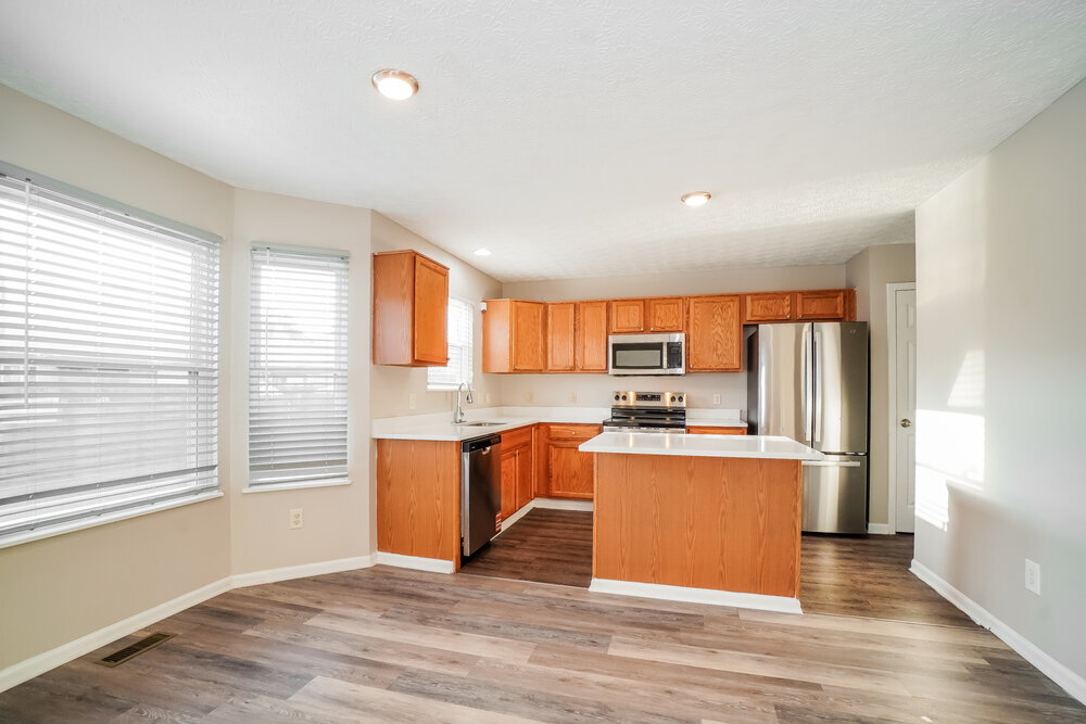 Building Photo - 3174 Gallant Dr