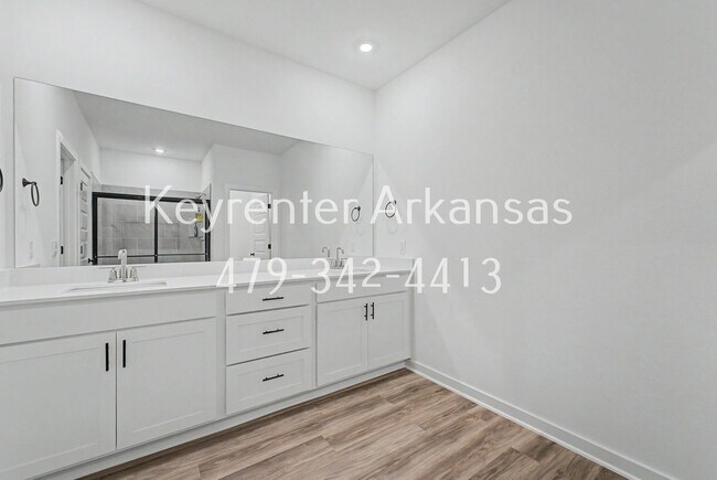 Building Photo - 407 W Taverner Xing
