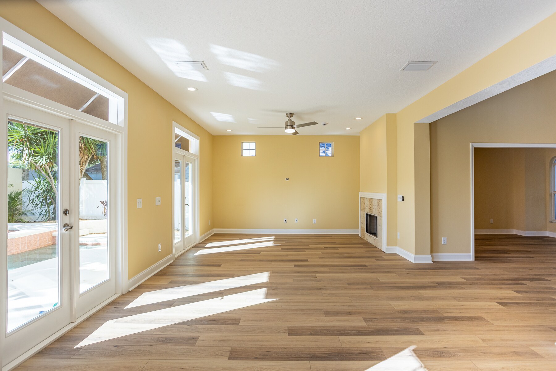 Building Photo - 3204 W Empedrado St