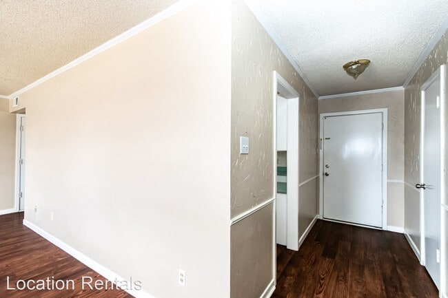 Building Photo - 3 br, 2 bath House - 4829 45th Street