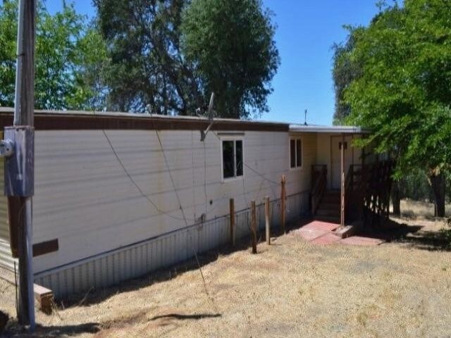 Building Photo - 2 bedroom in Clearlake CA 95422