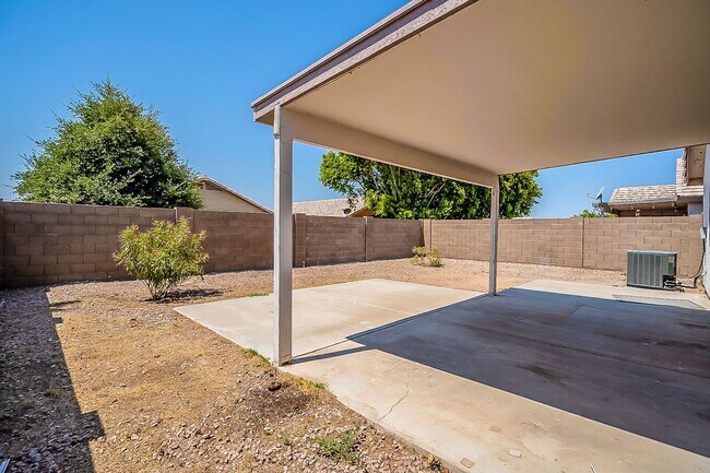 Building Photo - Mesa home near Skyline Park!