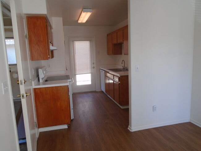 Building Photo - 2030 Wheelan Ct