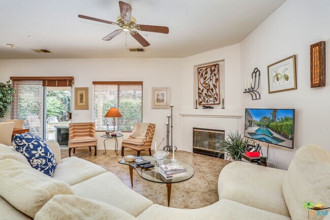 Building Photo - Escape to Your Private Desert Oasis in Pal...