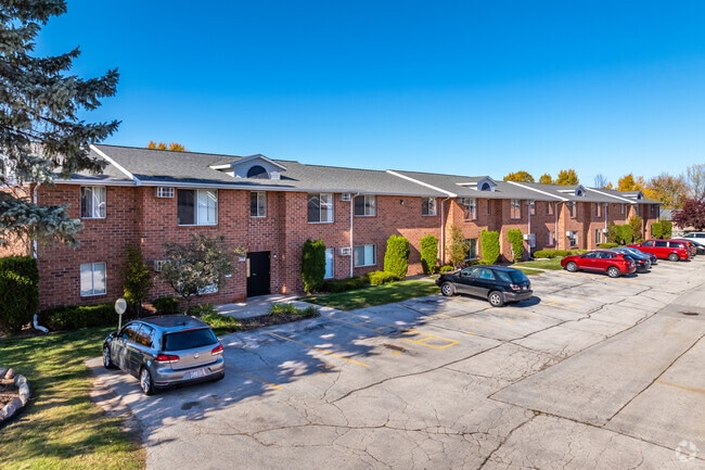 Building Photo - Green Brook Heights