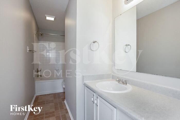 Building Photo - 2235 Collins Way