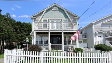 Building Photo - 35 Coolridge Rd