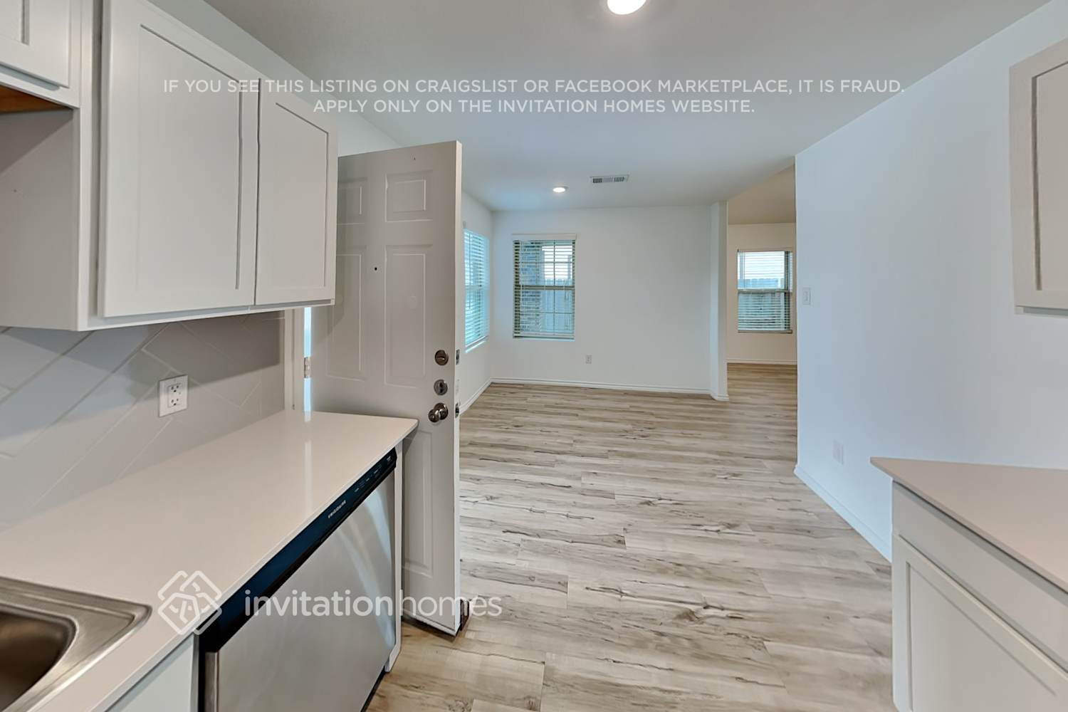 Building Photo - 18727 Faustina Way