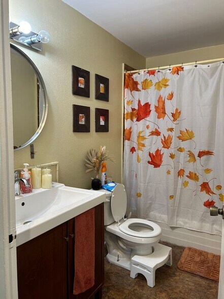 Building Photo - 111 Chestnut St