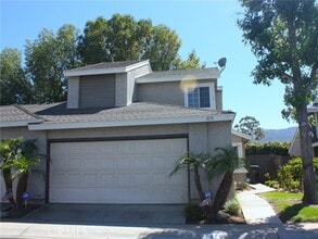 Building Photo - 1676 Sumac Pl