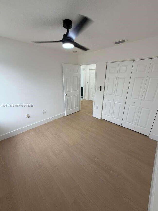 Building Photo - 18121 SW 152nd Ct