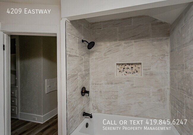 Building Photo - 4209 Eastway-