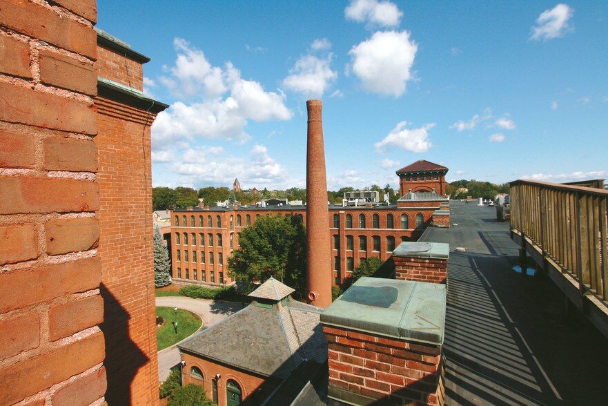 Royal Worcester Apartments - Worcester, MA | Apartment Finder Royal Worcester Apartments - Worcester, MA | Apartment Finder