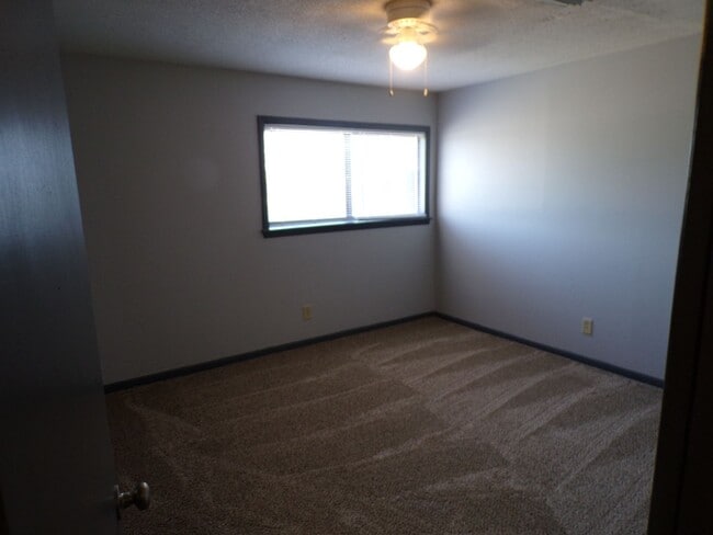 Building Photo - Anthony Circle Townhomes, Enterprise, AL