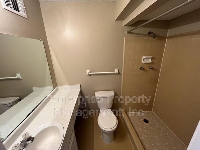 Building Photo - 4309 Startouch Cove