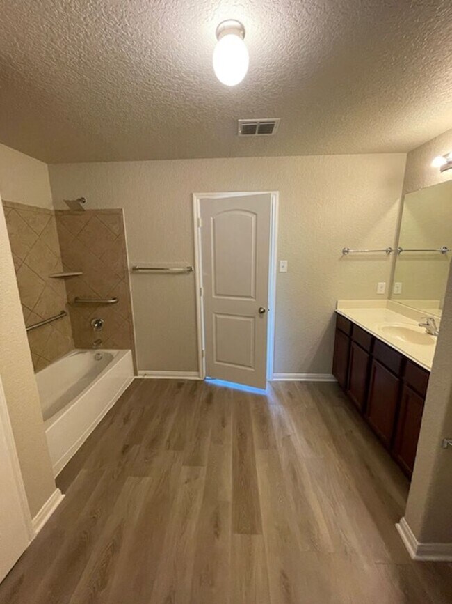 Building Photo - 3618 Foster Meadows