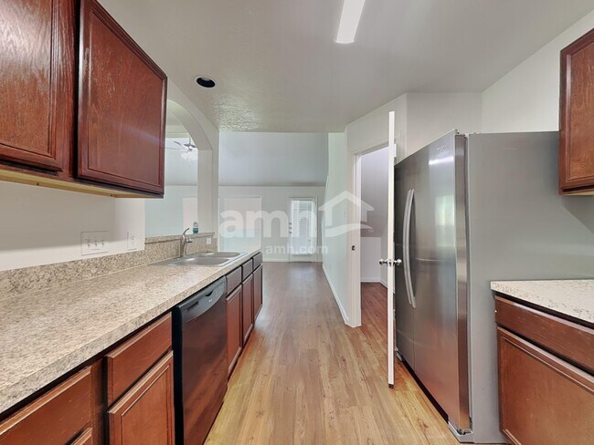 Building Photo - 15450 Bammel Oaks Ct