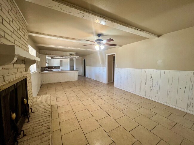 Building Photo - 2821 56th St