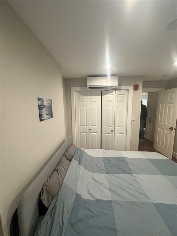 Building Photo - 2 Snelling Pl