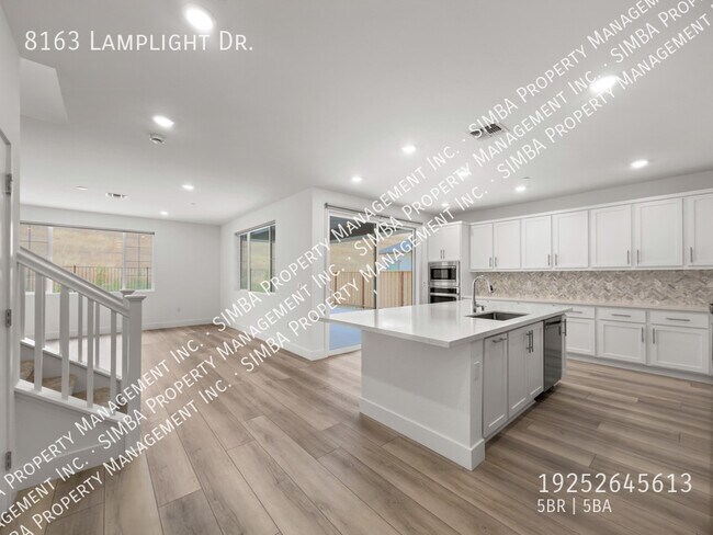 Building Photo - 8163 Lamplight Dr