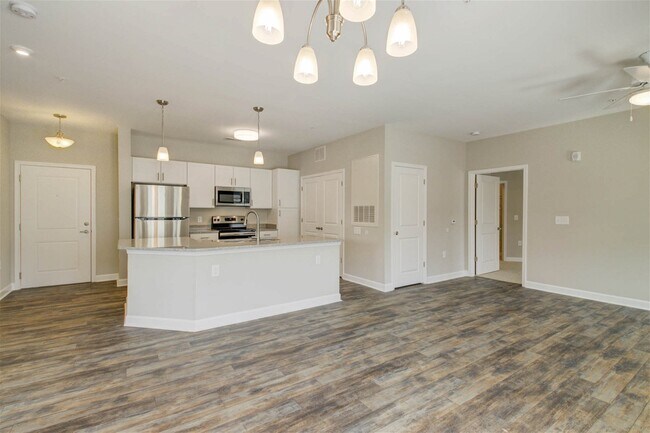 Building Photo - 7202 Bowen Corner Avenue Apt #Unit 10, Han...