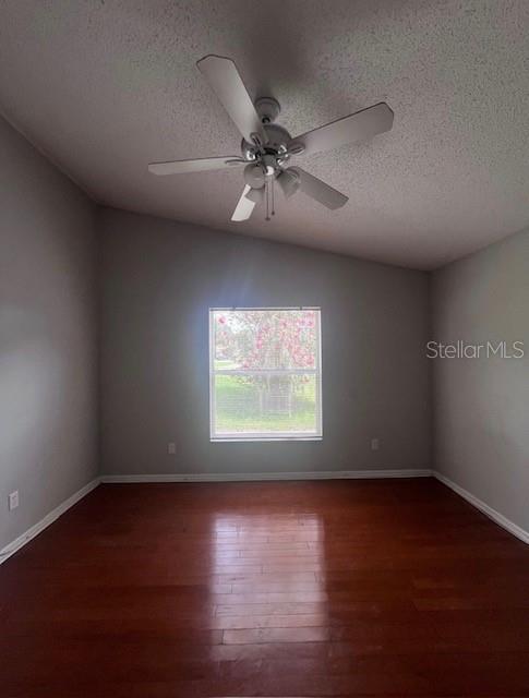 Building Photo - 9618 Rivers Bend Ct