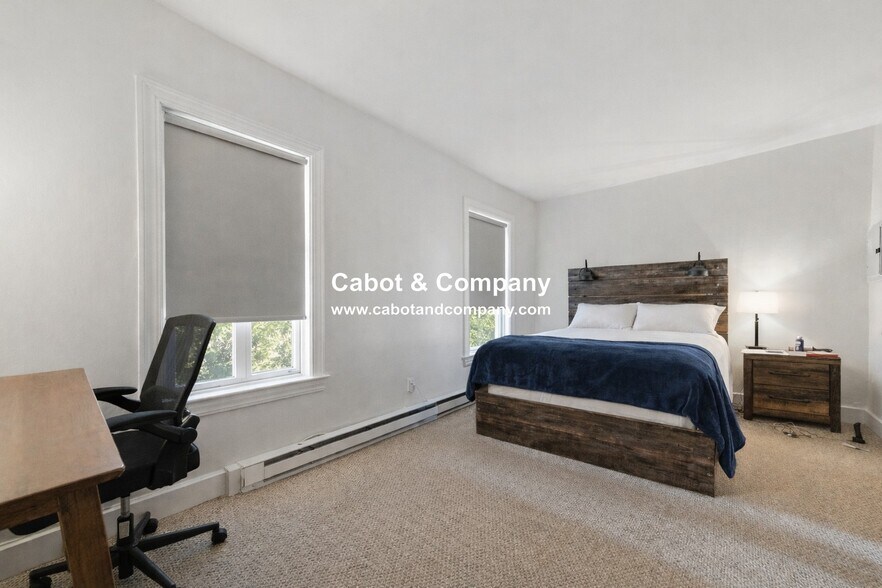 Building Photo - 104 Appleton St