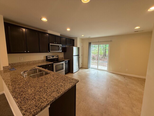 Building Photo - 8506 Quarton Dr