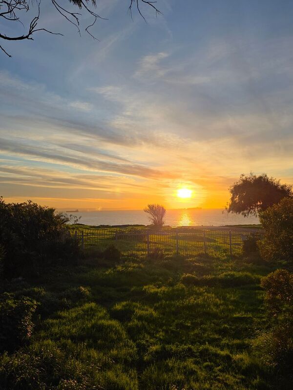 Building Photo - 668 W Paseo Del Mar